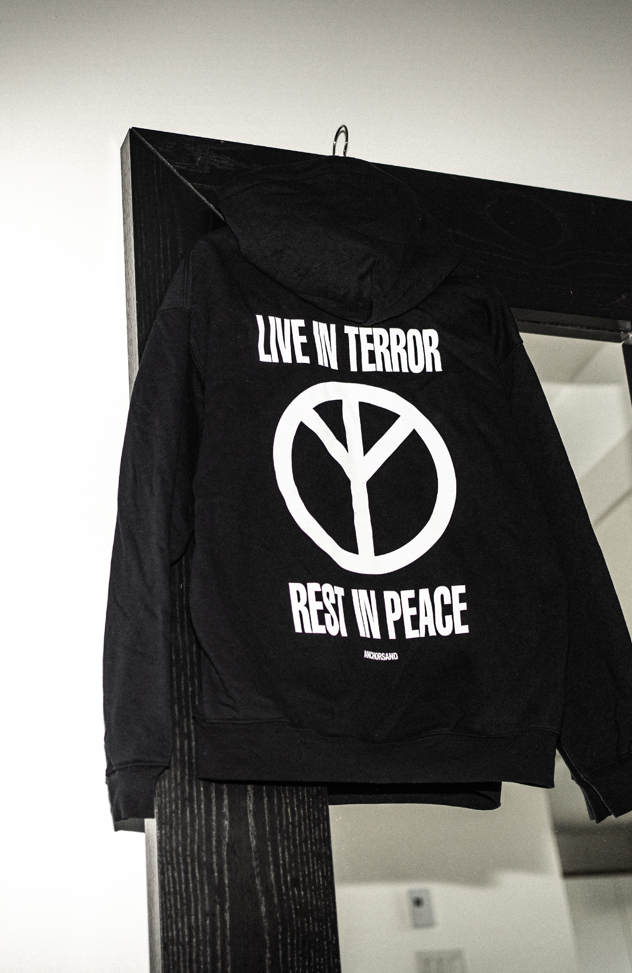 LIVE IN TERROR PULLOVER